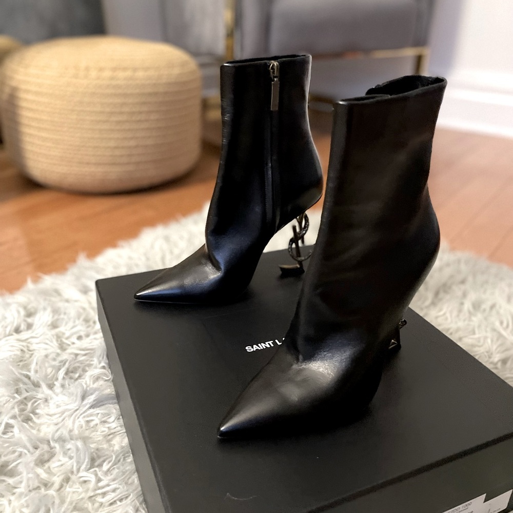 YSL Yves Saint Laurent Ankle Boots - Opyum Booties in leather
